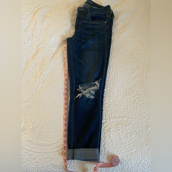 American Eagle Size 2 Women’s dark wash, button fly distressed “girlfriend” jean - Picture 6 of 9